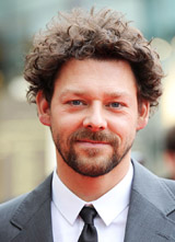   (Richard Coyle)